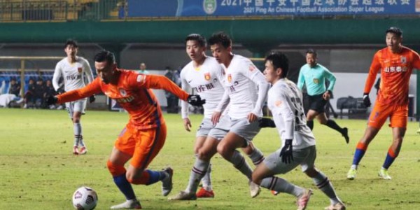 【观察】泰山夺冠的幸运和不幸