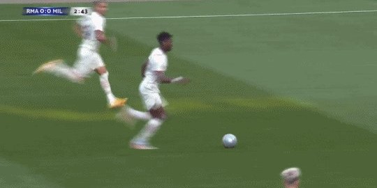 半岛体育在线-【热身赛】贝尔造点却罚失 两队各中框 皇马0-0米兰