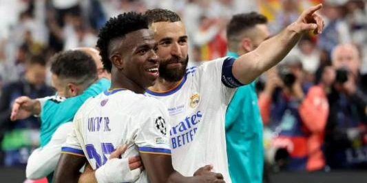 半岛体育APP-一路逆转靠玄学？皇马专治“无锋阵”！