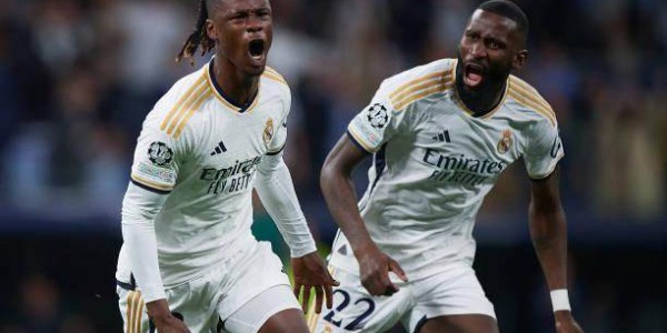 半岛体育-世界波横飞的进球盛宴！皇马曼城互爆上演提前决赛