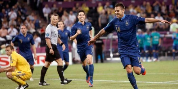 半岛体育APP-欧洲杯第一场雨战来袭?布加勒斯特球场成了游泳池