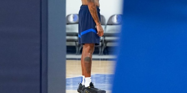 独行侠新援拉塞尔投入训练，官方发布多图展现季前备战状态