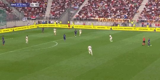 半岛体育在线-【热身赛】贝尔造点却罚失 两队各中框 皇马0-0米兰